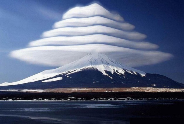 Top những ngọn núi lửa hùng vĩ nhất Nhật Bản