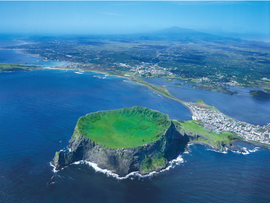 Đảo Jeju có gì khiến khách du lịch Hàn Quốc mê mẩn